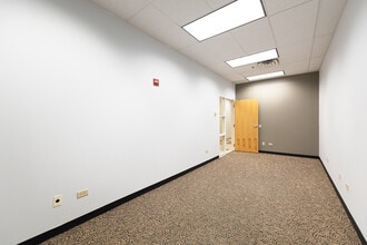 17 N State St, Chicago, IL à louer Photo intérieure– Image 2 sur 3