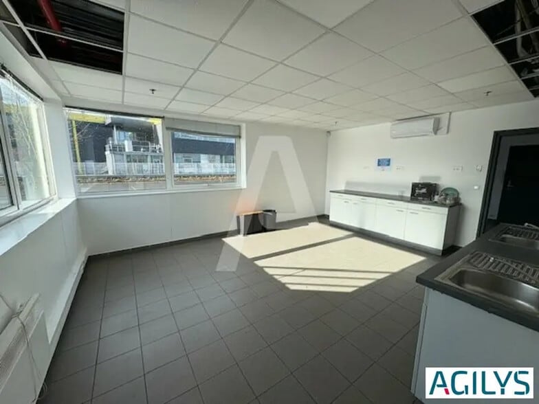 4 Rue Diderot, Saint-Michel-sur-Orge à louer - Photo intérieure – Image 3 sur 11