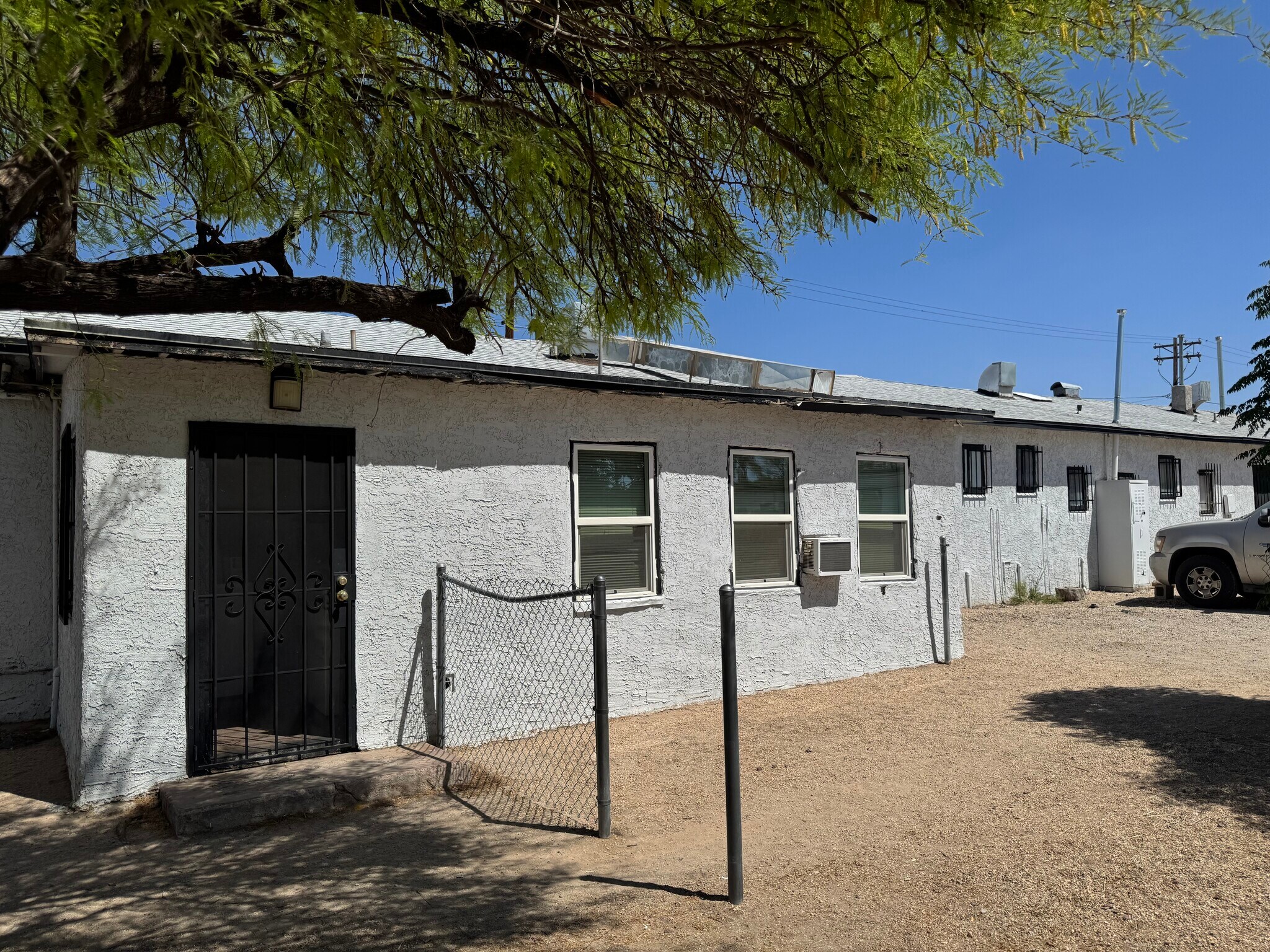 19 W Veterans Blvd, Tucson, AZ à vendre Photo de l’immeuble– Image 1 sur 9