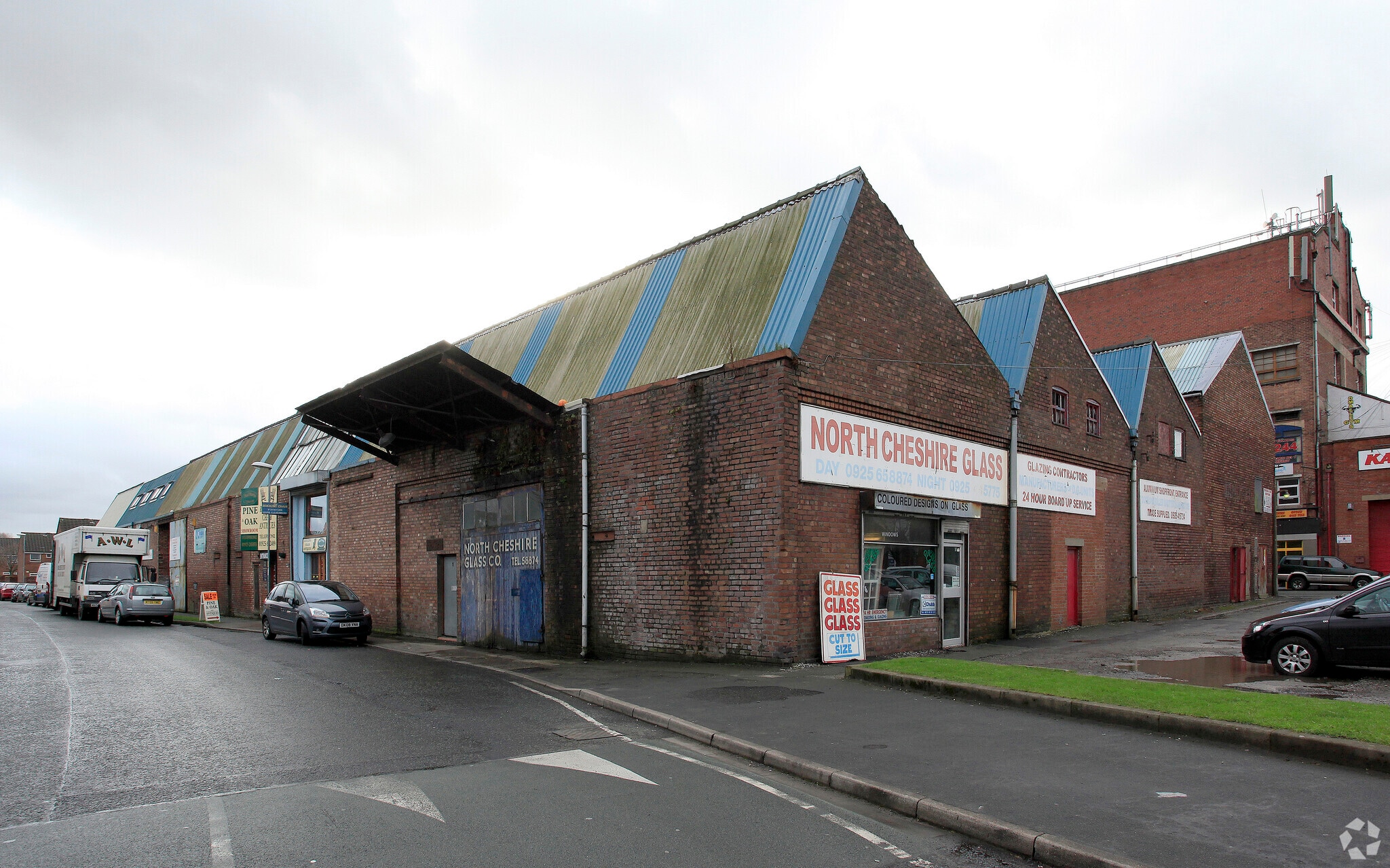 St Peter's Way, Warrington à louer Photo principale– Image 1 sur 7