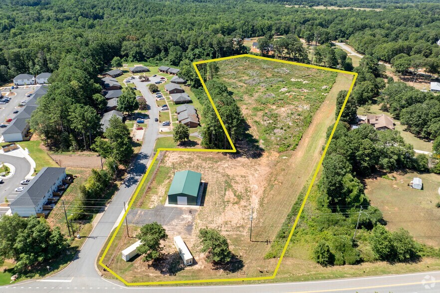 1679 Atlanta Hwy SE, Statham, GA à vendre - Photo de l’immeuble – Image 1 sur 37