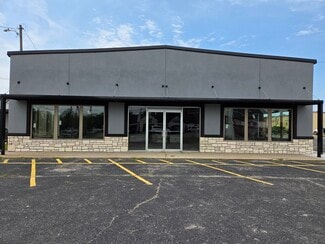 Plus de détails pour 5015 N Meridian Ave, Warr Acres, OK - Local commercial à louer
