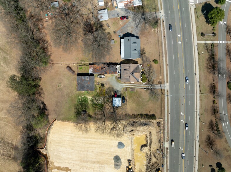 2016 S Miami Blvd, Durham, NC à vendre - Aérien – Image 2 sur 12