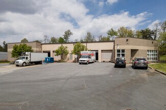 Plus de détails pour 5200 Lawrence Pl, Hyattsville, MD - Industriel/Logistique à vendre