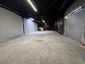 35 Rue François Mittérrand, Auvers-sur-Oise à louer Photo intérieure– Image 2 sur 6