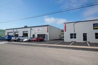 Plus de détails pour 1440 10th Ct, Lake Park, FL - Industriel/Logistique à louer