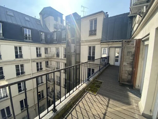 Plus de détails pour 19 Rue De La Paix, Paris - Bureau à louer