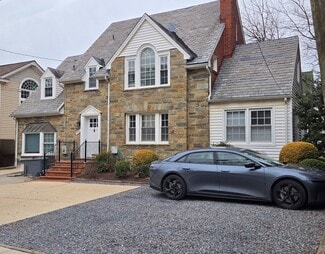 Plus de détails pour 4905 Montgomery Ln, Bethesda, MD - Bureau à louer