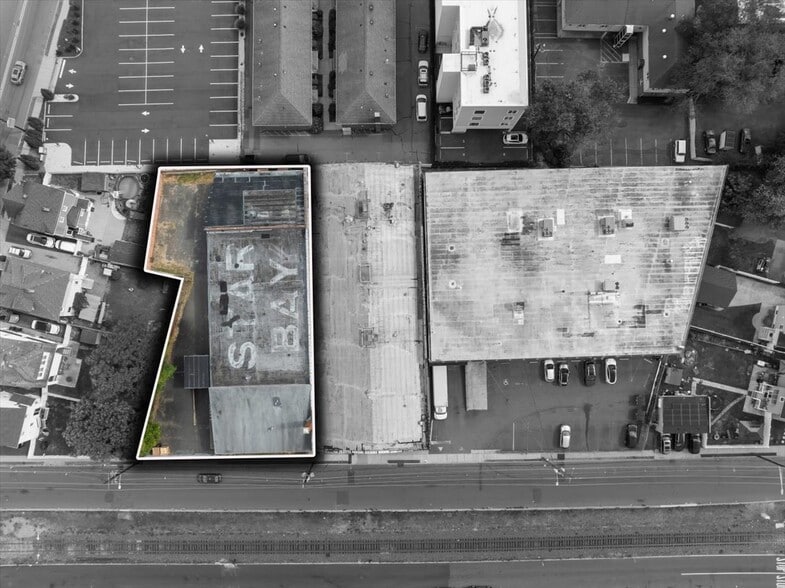 390-400 Railroad Ave, Hackensack, NJ à louer - Photo de l’immeuble – Image 3 sur 20