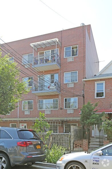 Multifamily Portfolio Sale portefeuille de 16 biens à vendre sur LoopNet.fr - Photo principale – Image 2 sur 13