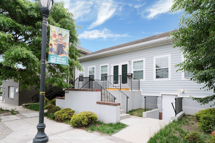 3407 Perry St, Mount Rainier, MD à vendre - Photo de l’immeuble – Image 1 sur 56