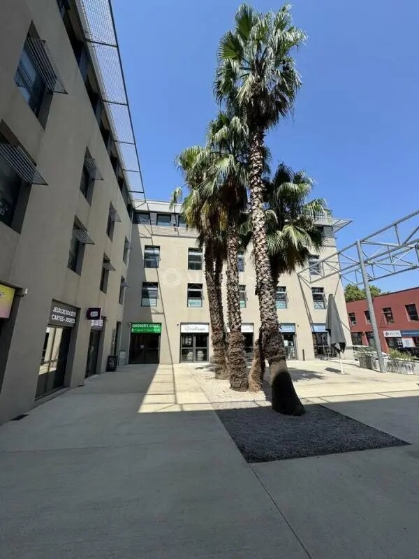 Plus de détails pour Bureau à louer