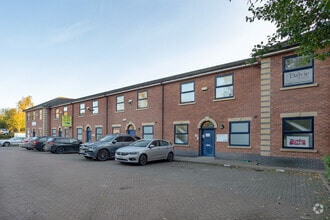 7-14 Newton Ct, Wolverhampton à louer Photo de l’immeuble– Image 1 sur 1