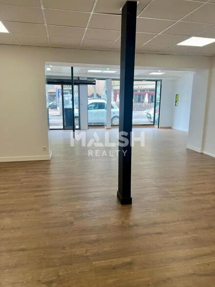 Local commercial dans Lyon à vendre - Photo intérieure – Image 2 sur 5