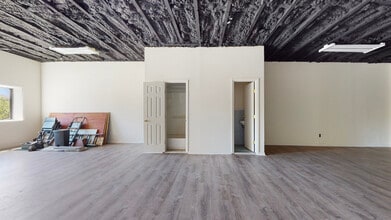 166 W Park Ave, Long Beach, NY à vendre Photo intérieure– Image 2 sur 6