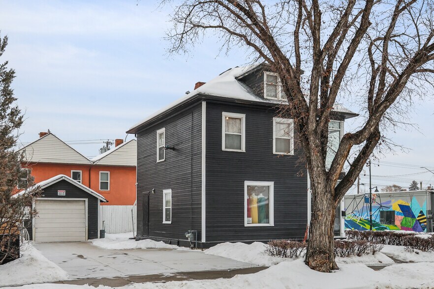 620 Marsh Rd NE, Calgary, AB à louer - Photo de l’immeuble – Image 3 sur 37