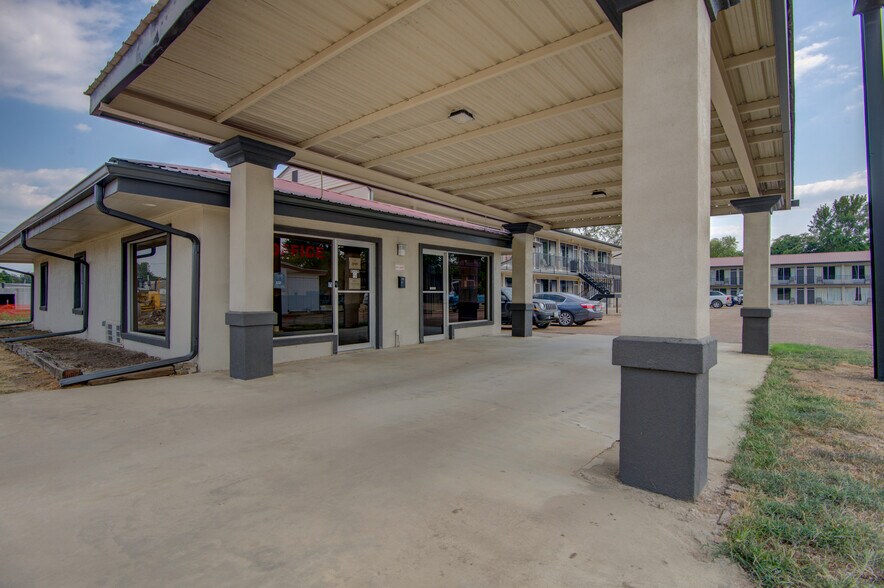 100 W Wilson St, Valliant, OK à vendre - Photo de l’immeuble – Image 2 sur 35