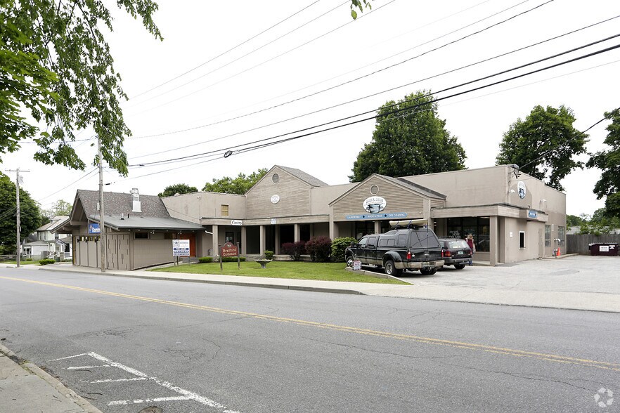 748 Main St, Bennington, VT à louer - Photo principale – Image 1 sur 4