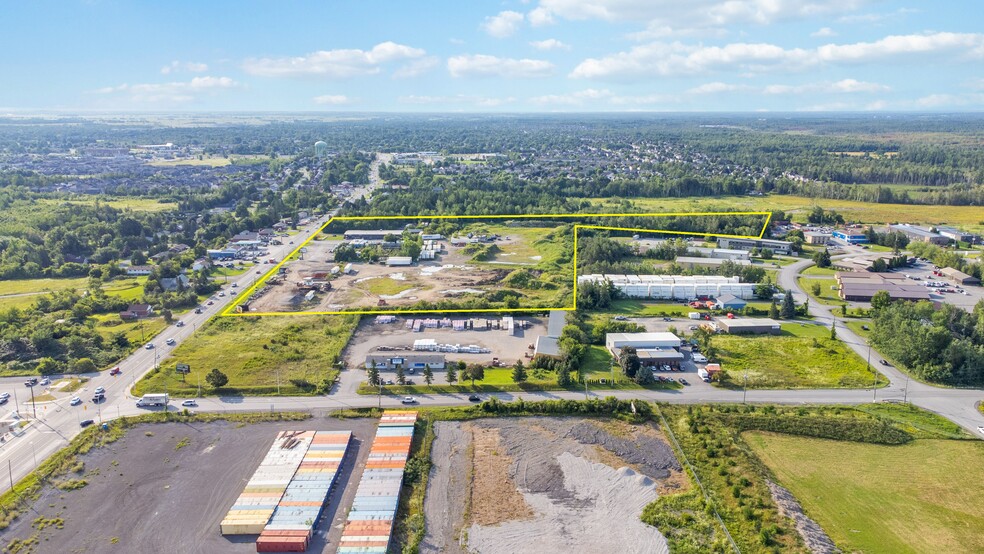 2057-2079 Carp Rd, Ottawa, ON à vendre - Photo de l’immeuble – Image 3 sur 9