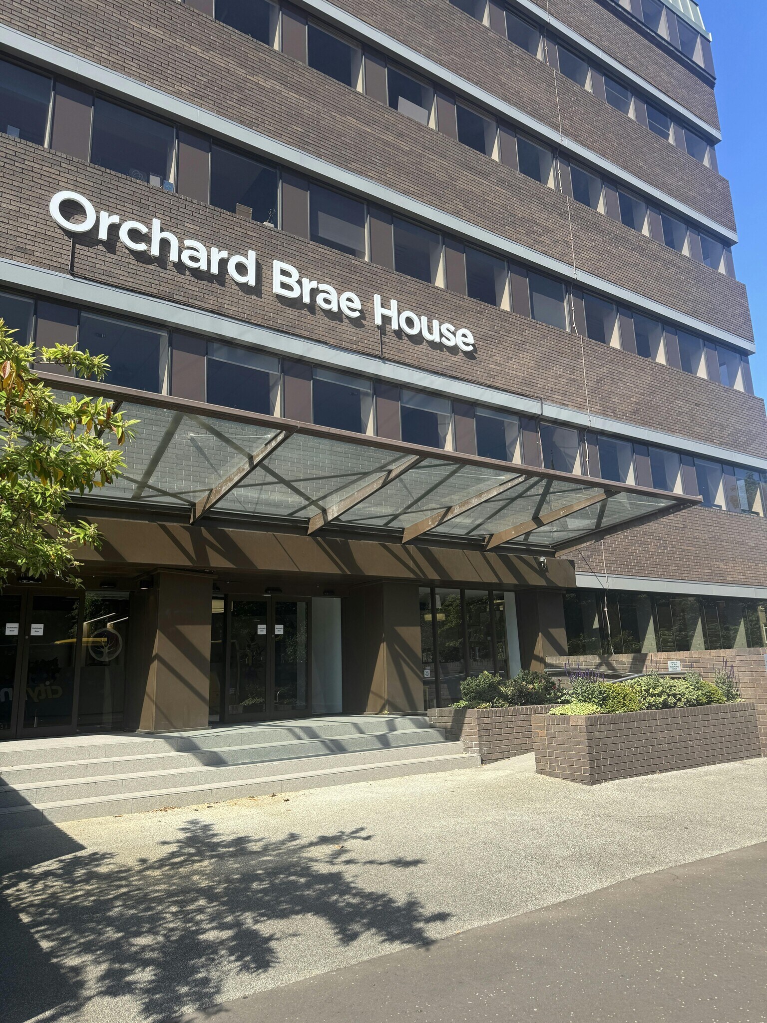 30 Queensferry Rd, Edinburgh à louer Photo de l’immeuble– Image 1 sur 11