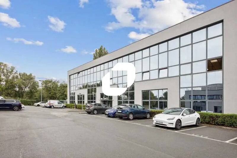 Bureau dans Palaiseau à louer - Photo de l’immeuble – Image 1 sur 13
