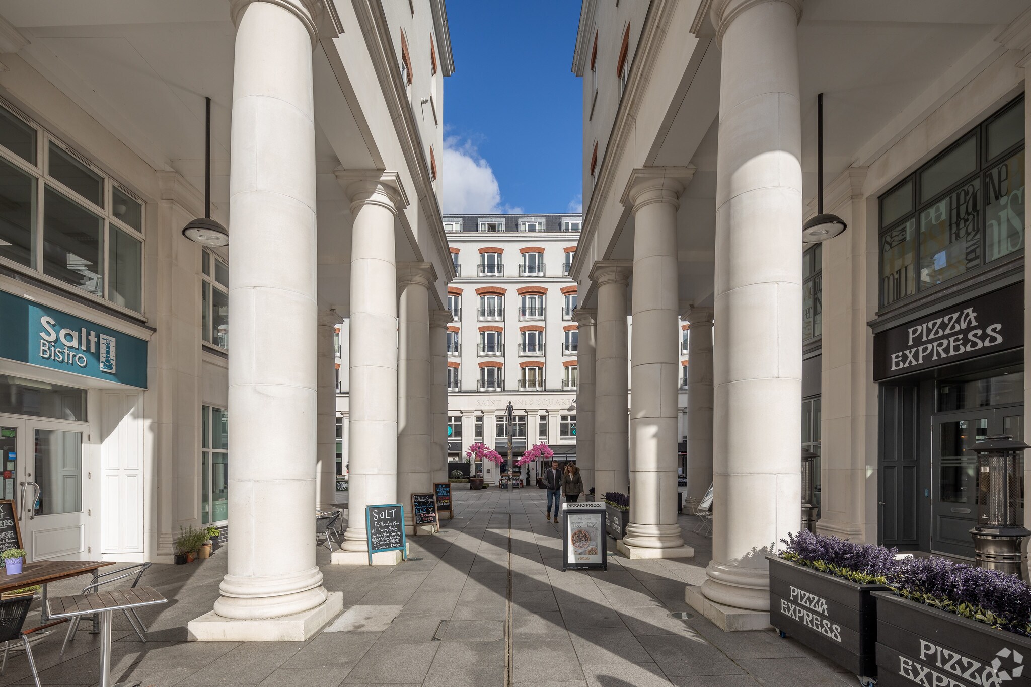 Talbot St, Belfast à louer Photo principale– Image 1 sur 5