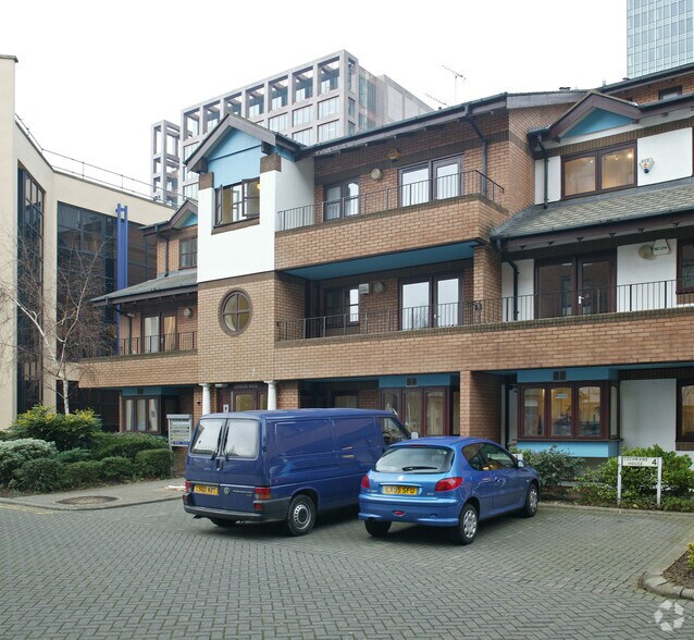 Admirals Way, Londres à louer - Photo de l’immeuble – Image 2 sur 6