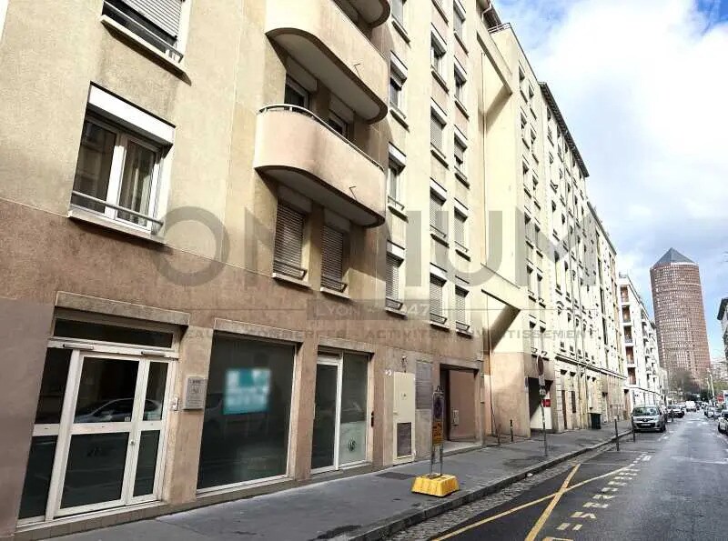 Bureau dans Lyon à louer Photo de l’immeuble– Image 1 sur 8