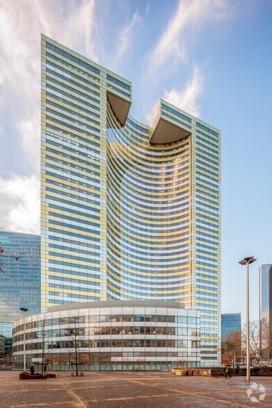 2 Avenue Gambetta, Courbevoie à louer - Photo de l’immeuble – Image 2 sur 5