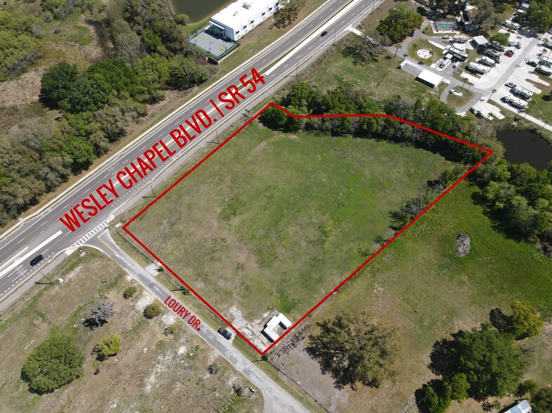 4240 Loury Dr, Wesley Chapel, FL à louer - Photo de l’immeuble – Image 3 sur 4