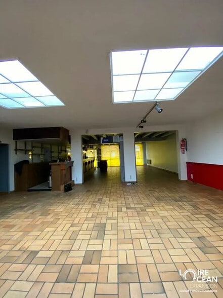 Local d'activités dans Aigrefeuille-sur-Maine à vendre - Photo intérieure – Image 1 sur 5