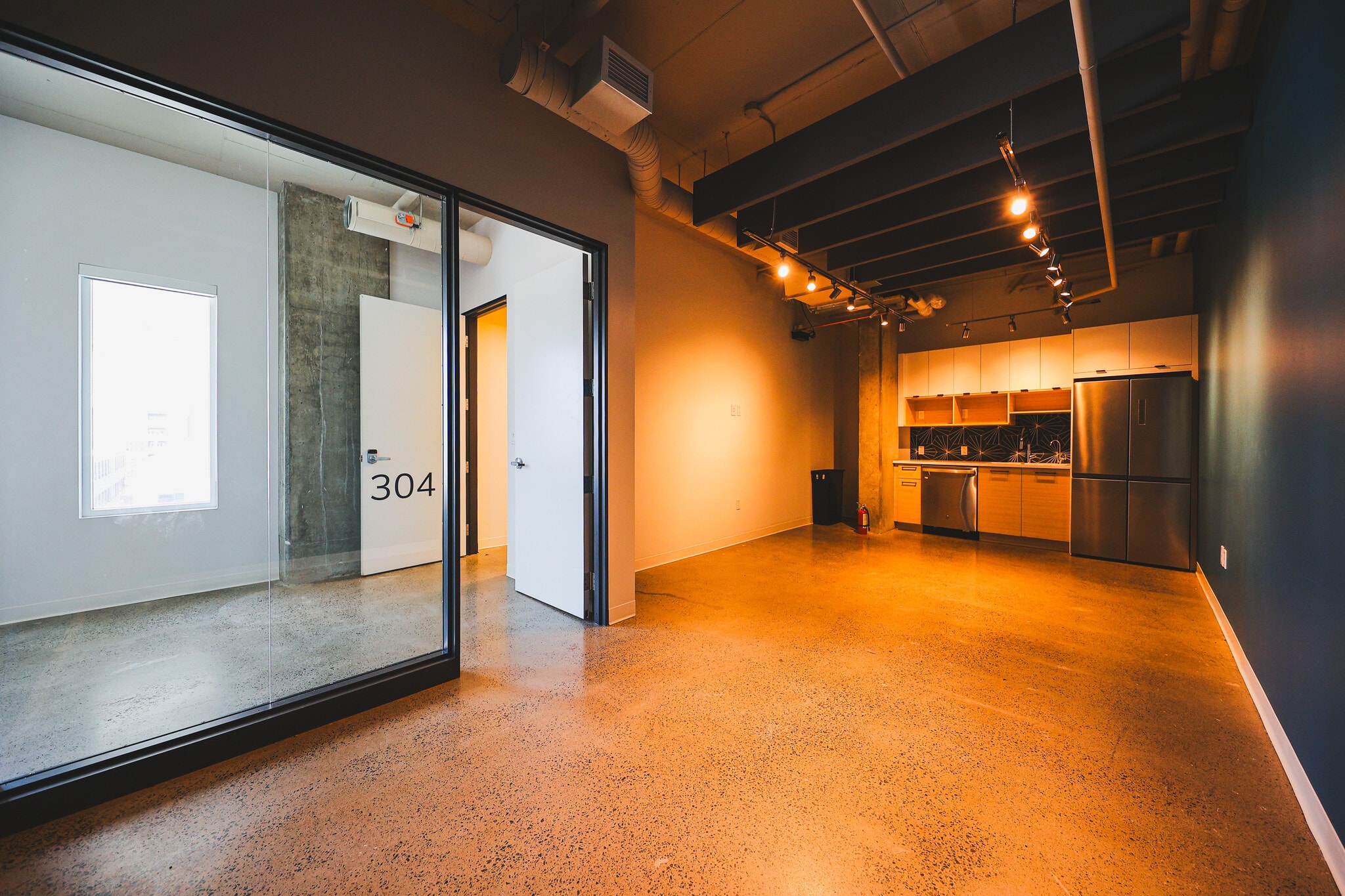 7236 St Waverly, Montréal, QC à louer Photo intérieure– Image 1 sur 12