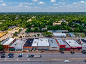 115 N Main St, Mansfield, TX à louer Photo intérieure– Image 2 sur 7