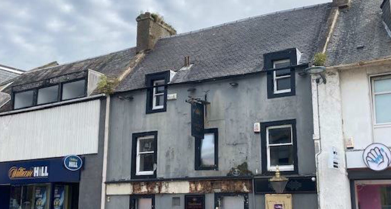 162 High St, Irvine à louer Photo principale– Image 1 sur 4