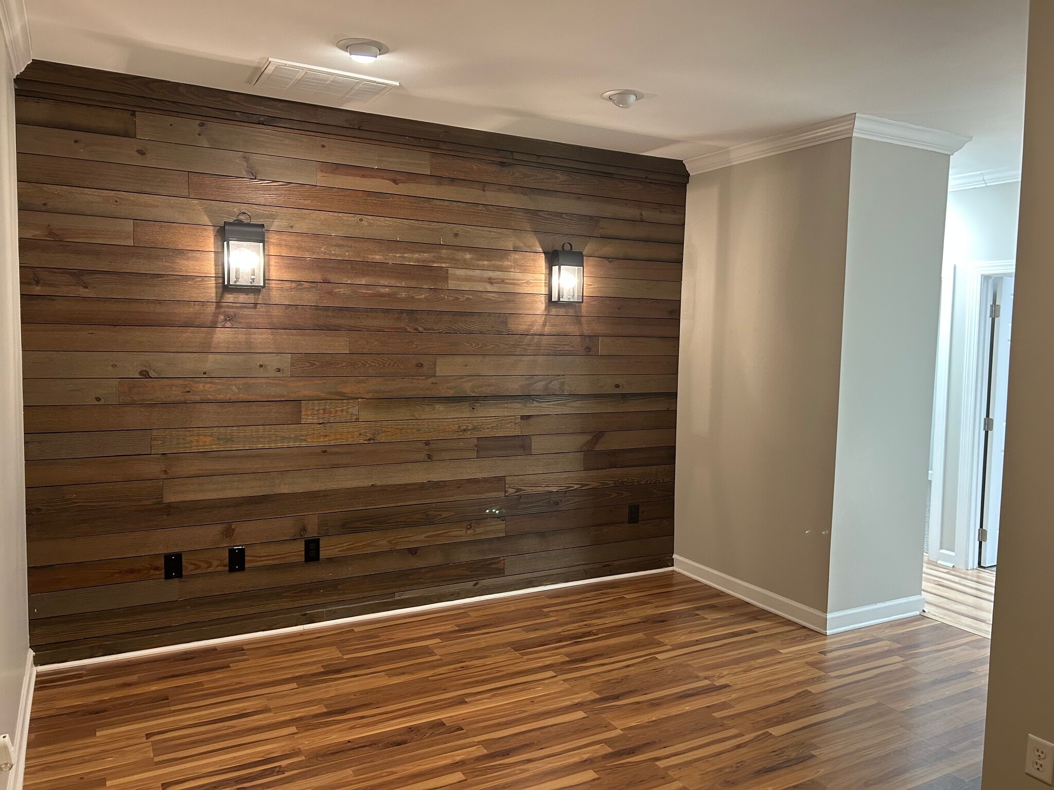 8354 Six Forks Rd, Raleigh, NC à louer Photo intérieure– Image 1 sur 8