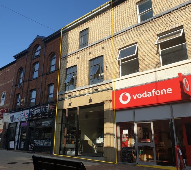 118 George St, Altrincham à vendre - Photo principale – Image 1 sur 10