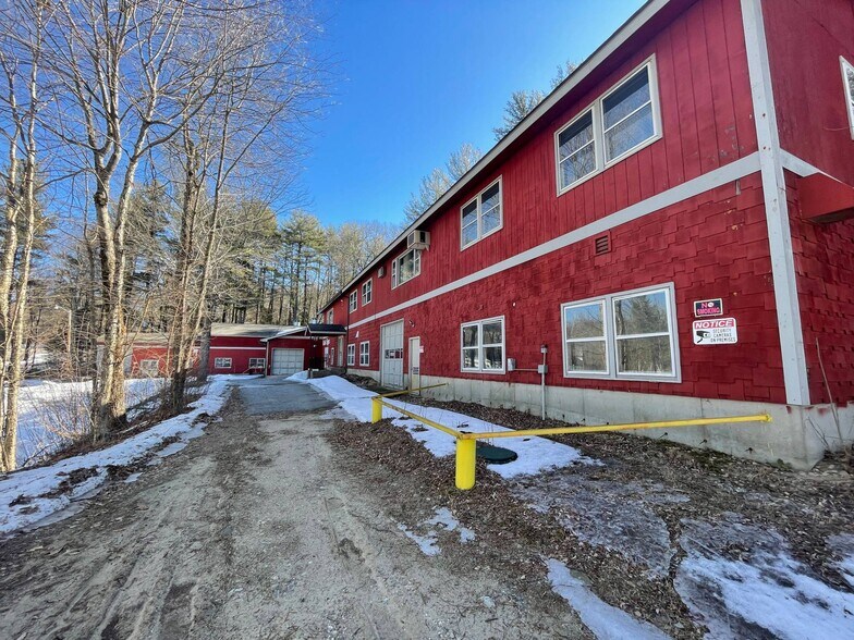 158 Greeley St, Hudson, NH à vendre - Photo de l’immeuble – Image 3 sur 17