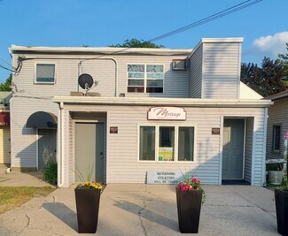 Plus de détails pour 451 N State St, Caro, MI - Local d'activités à louer