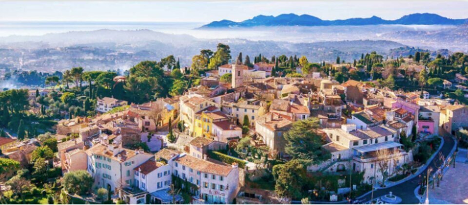 Terrain dans Mougins à louer Aérien– Image 1 sur 2