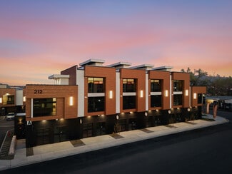 Plus de détails pour 212 N Elm St, Kennewick, WA - Bureau/Local commercial, Local d'activités à louer