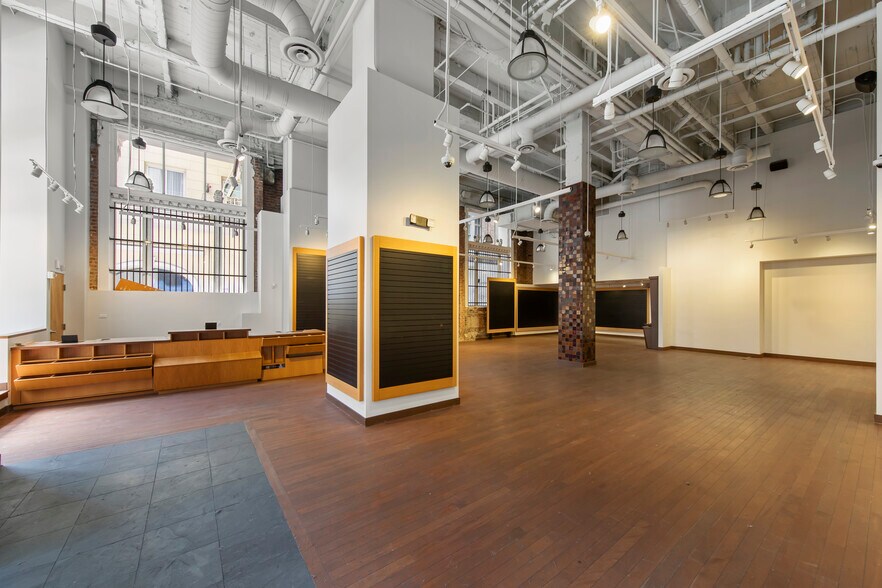 327-333 Grant Ave, San Francisco, CA à vendre - Photo de l’immeuble – Image 3 sur 19