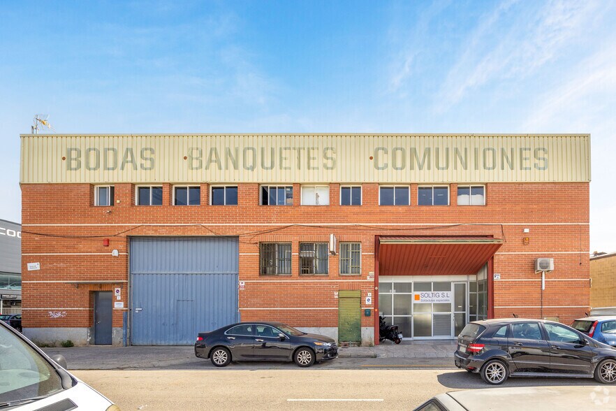 Industriel/Logistique dans Sant Boi de Llobregat, Barcelona à louer - Photo de l’immeuble – Image 2 sur 2