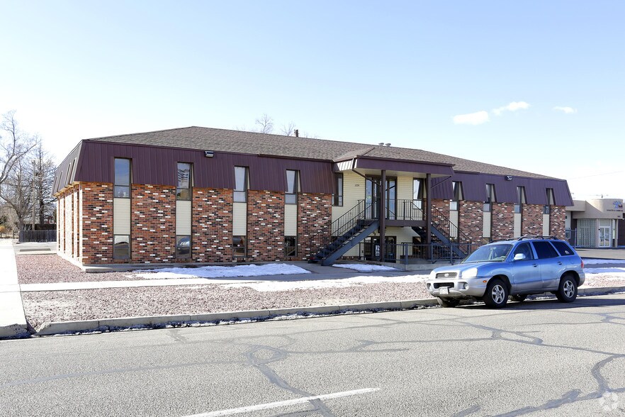 1002-1008 W Abriendo Ave, Pueblo, CO à louer - Photo de l’immeuble – Image 2 sur 7