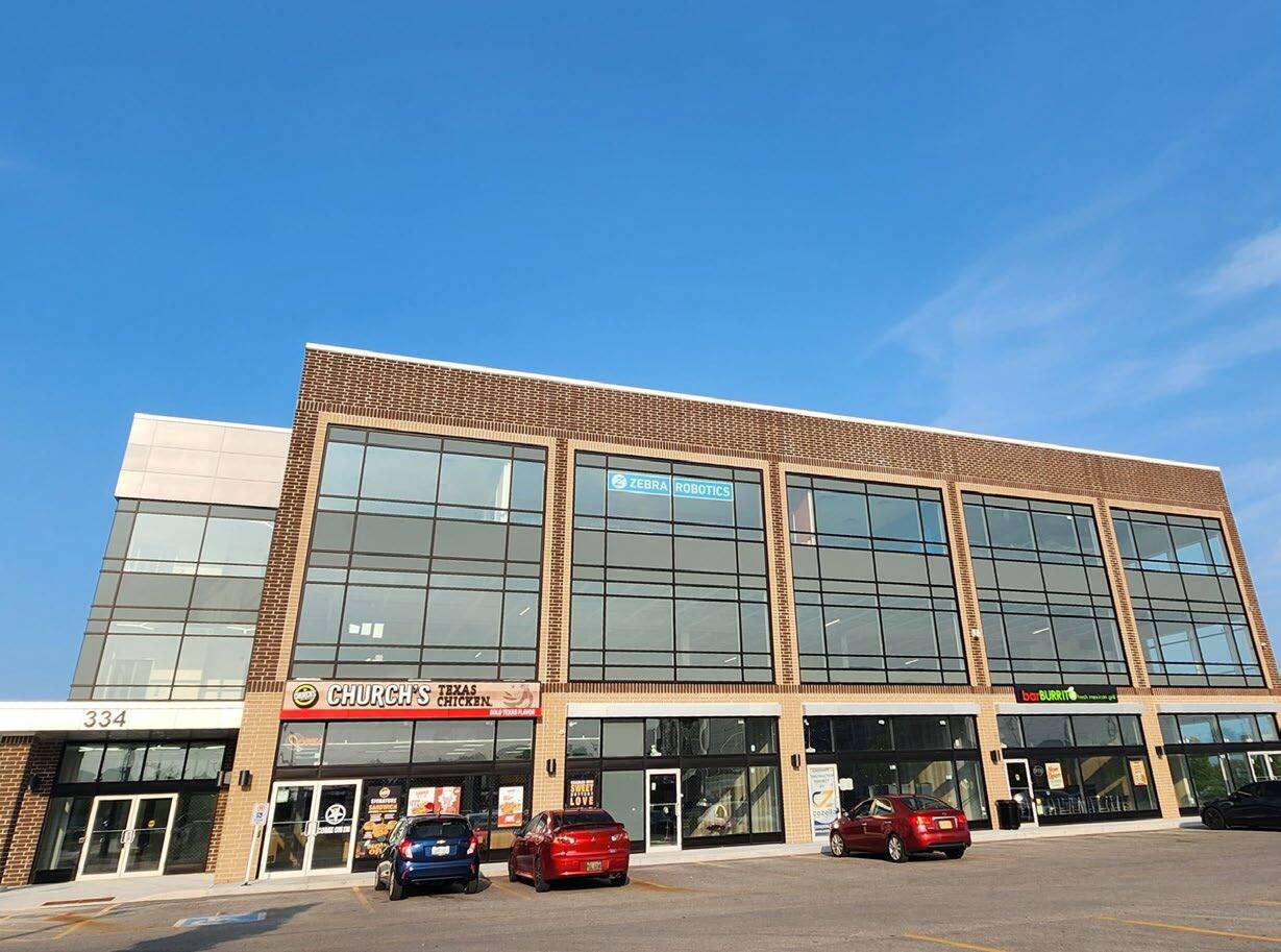 334 Rossland Rd E, Ajax, ON à louer Photo de l’immeuble– Image 1 sur 1