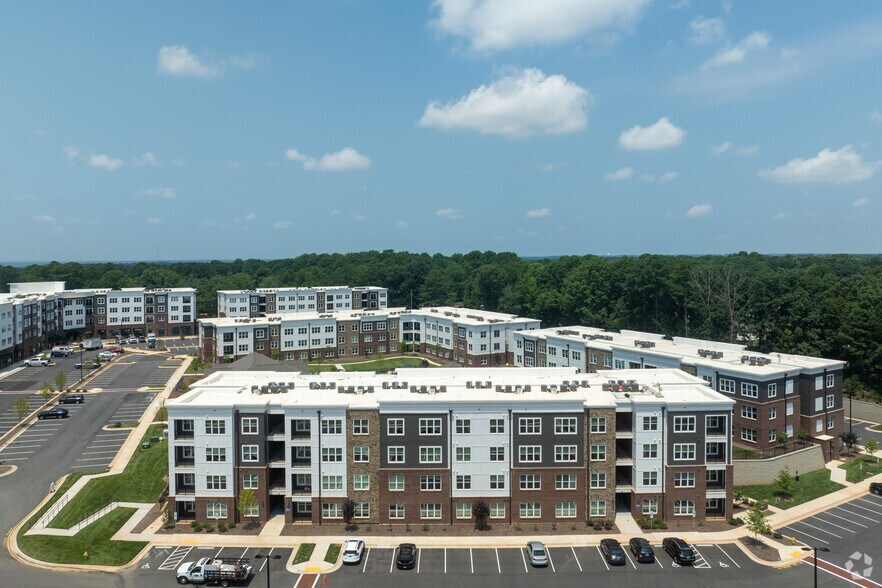 200 McChesney Hill Loop, Apex, NC à louer - Aérien – Image 2 sur 5