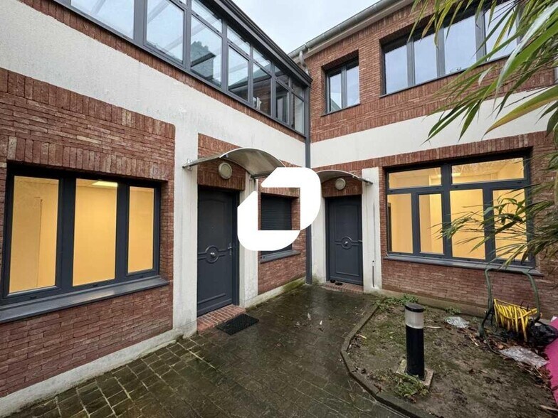 1 Bis Rue Jean Le Galleu, Ivry-sur-Seine à louer - Photo de l’immeuble – Image 2 sur 7