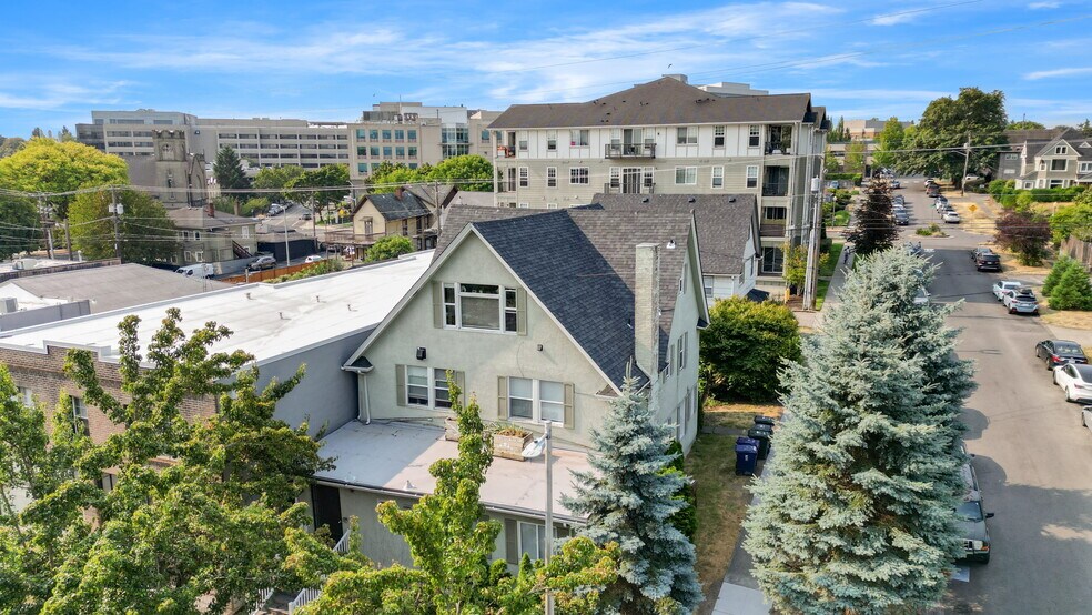 222 N I St, Tacoma, WA à vendre - Photo de l’immeuble – Image 2 sur 9