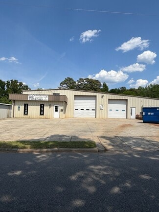 Plus de détails pour 413 Chatham St, Sanford, NC - Industriel/Logistique à louer