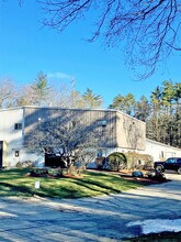 95 Runnells Bridge Rd, Hollis, NH à louer Photo de l’immeuble– Image 1 sur 4