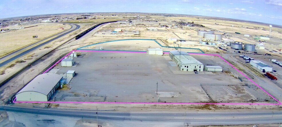 2401 Sivley Rd, Artesia, NM à vendre - Photo de l’immeuble – Image 1 sur 30